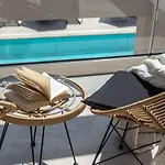 Delight Luxury - Contemporary Elegance & Tranquility, By Zantewize ヴィラ Pandokrátor