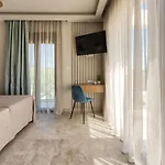 Delight Luxury - Contemporary Elegance & Tranquility, By Zantewize Pandokrátor