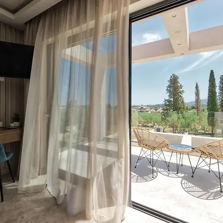 Delight Luxury - Contemporary Elegance & Tranquility, By Zantewize Vila *