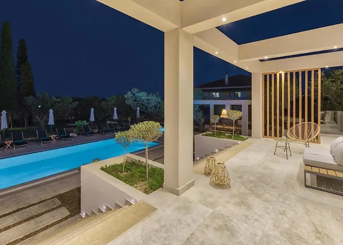 Delight Luxury - Contemporary Elegance & Tranquility, By Zantewize Pandokrátor