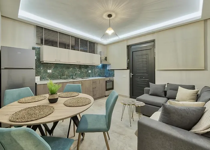 Villa Delight Luxury - Contemporary Elegance & Tranquility, By Zantewize