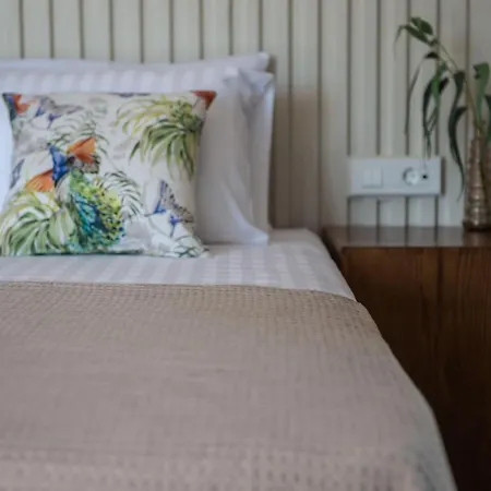 Delight Luxury - Contemporary Elegance & Tranquility, By Zantewize *