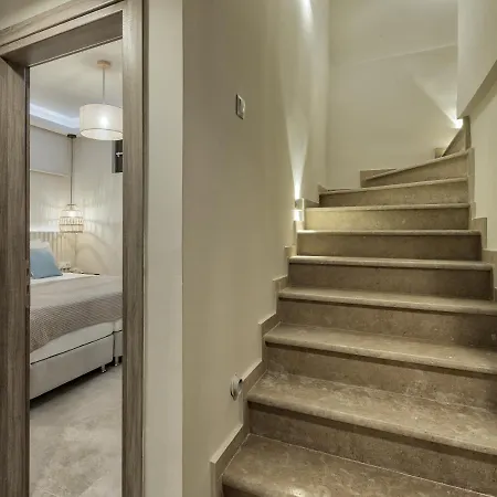 Delight Luxury - Contemporary Elegance & Tranquility, By Zantewize * Pandokrátor