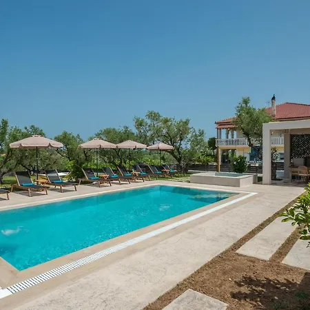 Delight Luxury - Contemporary Elegance & Tranquility, By Zantewize * Pandokrátor