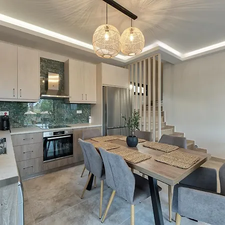 Delight Luxury - Contemporary Elegance & Tranquility, By Zantewize