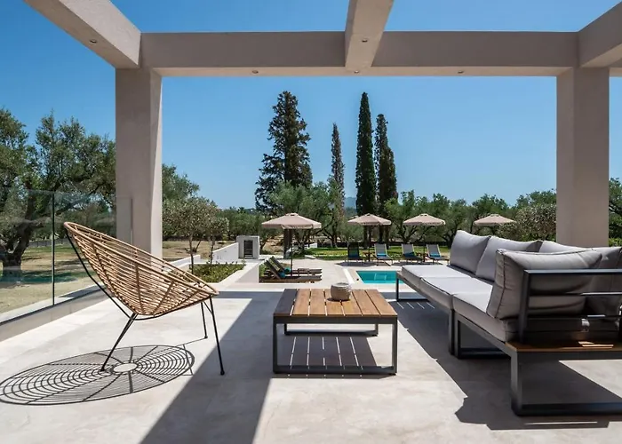 Villa Delight Luxury - Contemporary Elegance & Tranquility, By Zantewize Pandokrátor