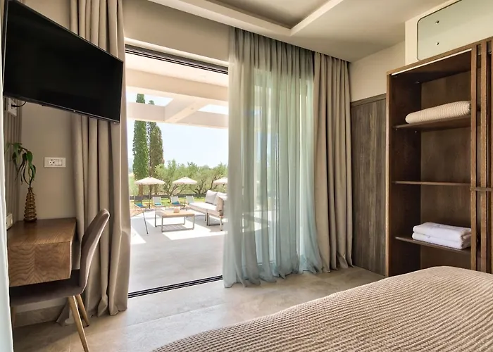 Delight Luxury - Contemporary Elegance & Tranquility, By Zantewize Pandokrátor