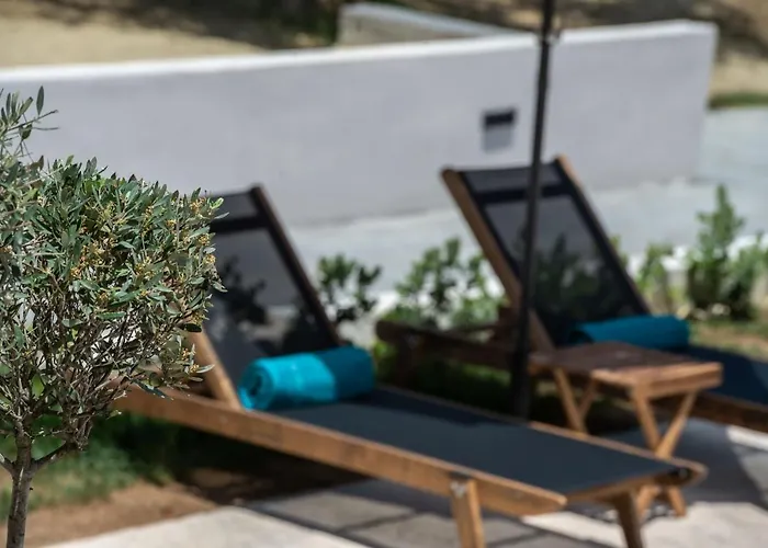 Villa Delight Luxury - Contemporary Elegance & Tranquility, By Zantewize *