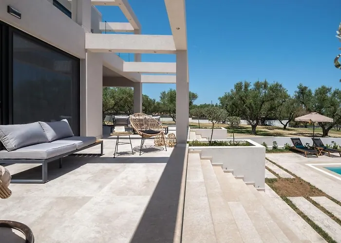 Delight Luxury - Contemporary Elegance & Tranquility, By Zantewize * Pandokrátor