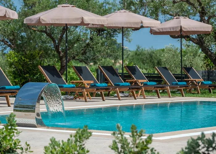 Delight Luxury - Contemporary Elegance & Tranquility, By Zantewize Villa