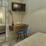 Delight Luxury - Contemporary Elegance & Tranquility, By Zantewize * Pandokrátor