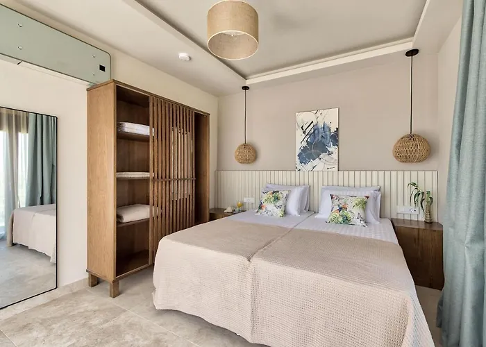 Villa Delight Luxury - Contemporary Elegance & Tranquility, By Zantewize Pandokrátor