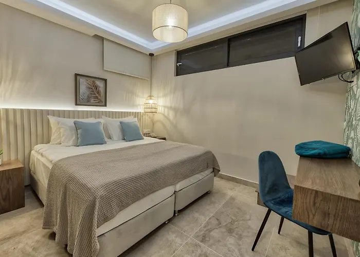 Delight Luxury - Contemporary Elegance & Tranquility, By Zantewize Villa Pandokrátor