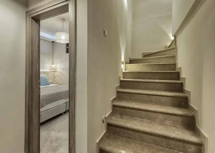 Delight Luxury - Contemporary Elegance & Tranquility, By Zantewize * Pandokrátor